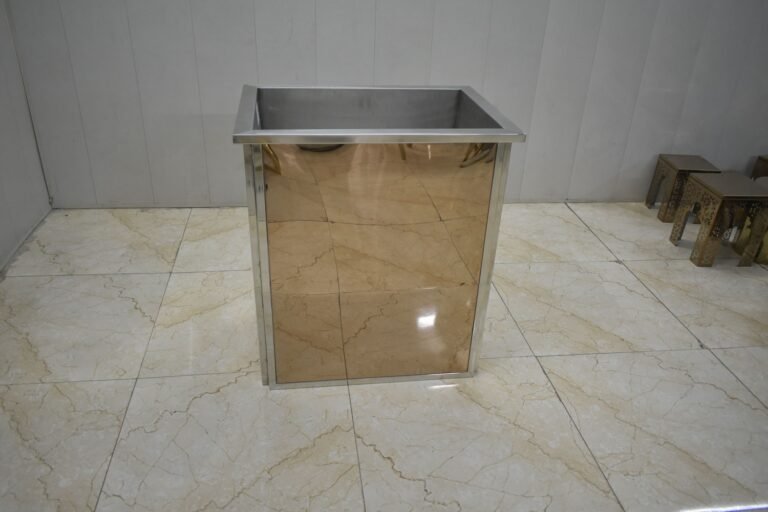 Dustbin